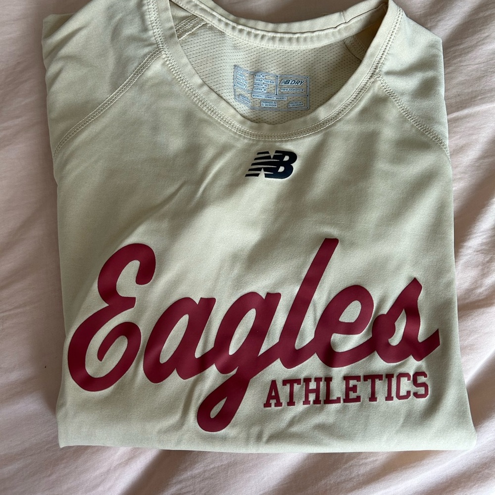 Gold eagles shirt. Boston college small